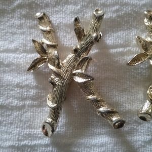 Gold tone Letter Brooch